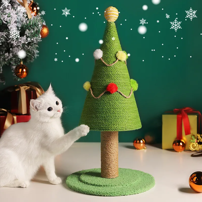 Arbre à chat sapin de Noël avec griffoir