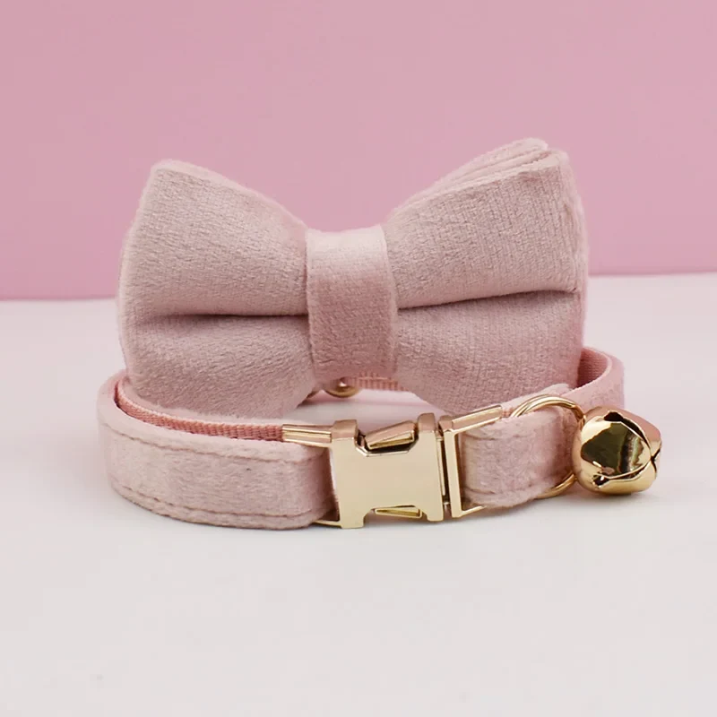 Collier pour Chat avec Clochette et Noeud Papillon