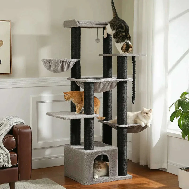 Arbre à chat en bois flotté