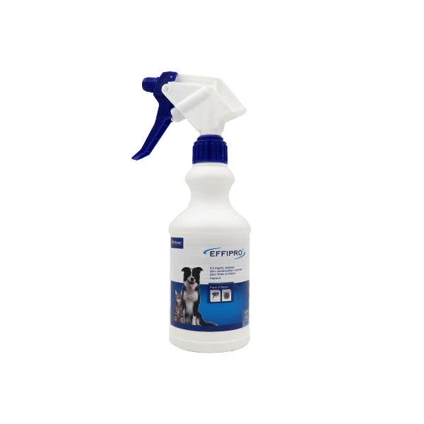 Spray antiparasitaire chat, chien