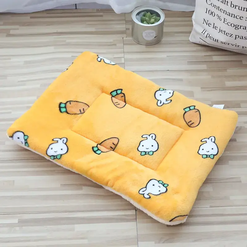 Tapis Peluche Chat - Couchage Doux et Lavable