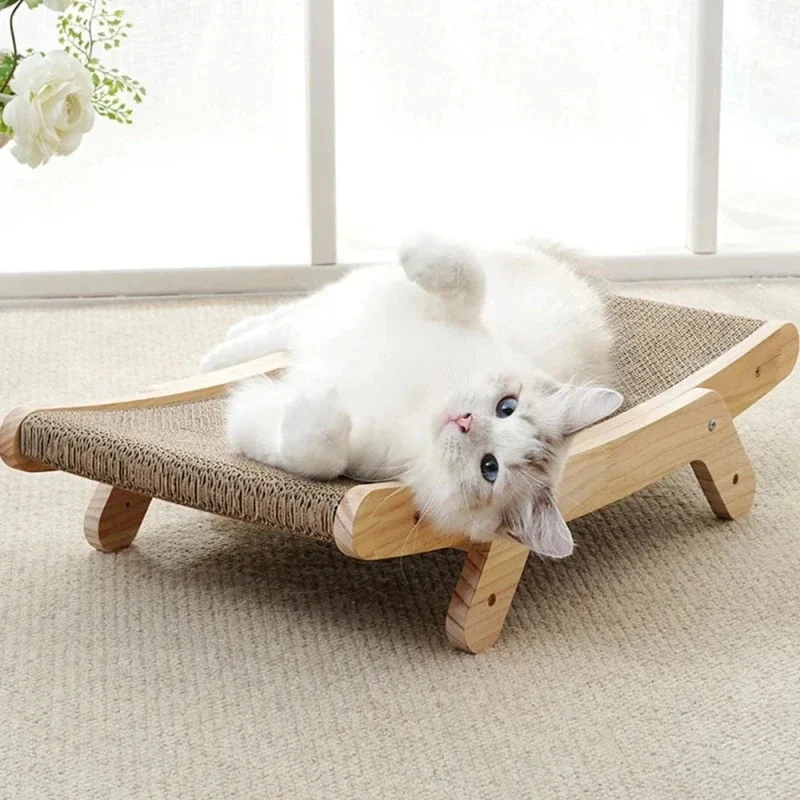 Griffoir en bois pour chat - Robustesse et longévité | WoodScratch