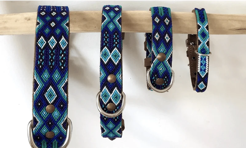 Collier pour chien en cuir brodé Bacalar (broderie complète)